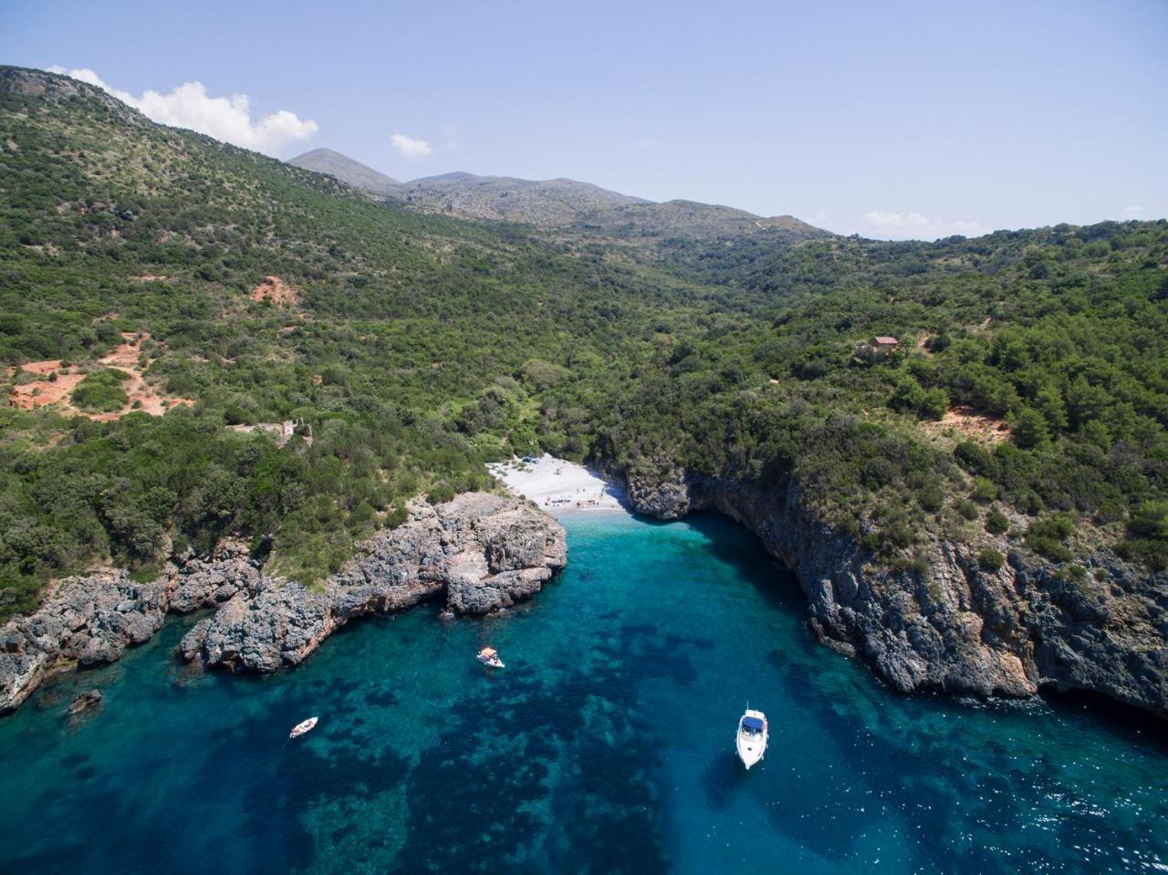 Cala Blanca Villaggio Alberghiero Marina di Camerota Exteriör bild